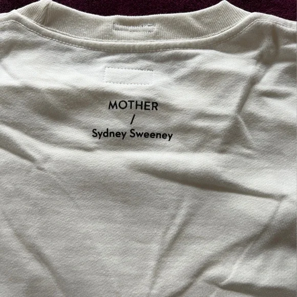 Mother Denim x Cosmopolitan Sydney Sweeney Unisex Sweatshirt Crewneck NWT - Picture 9 of 12